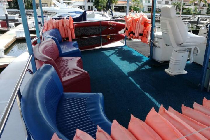 a bunch of furniture in it