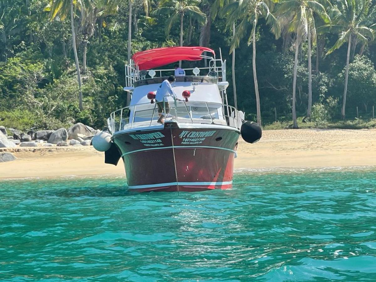 a small boat in a body of water