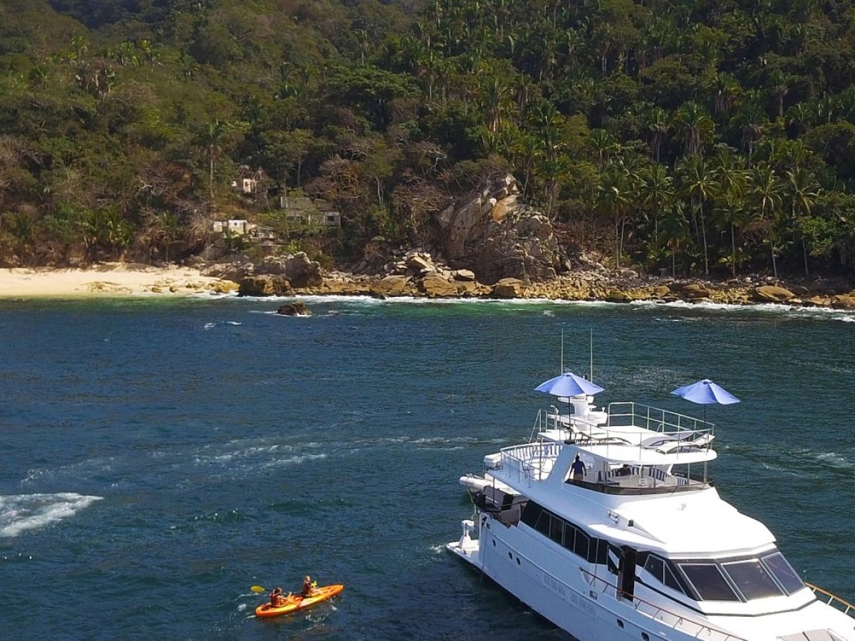 a small boat in a body of water