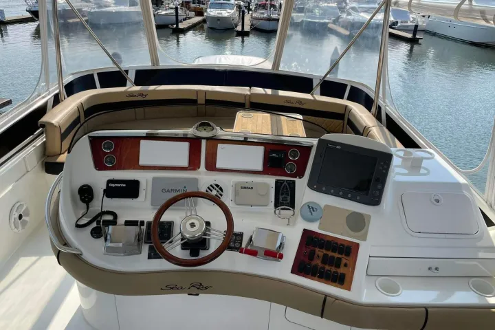 a small boat in a body of water