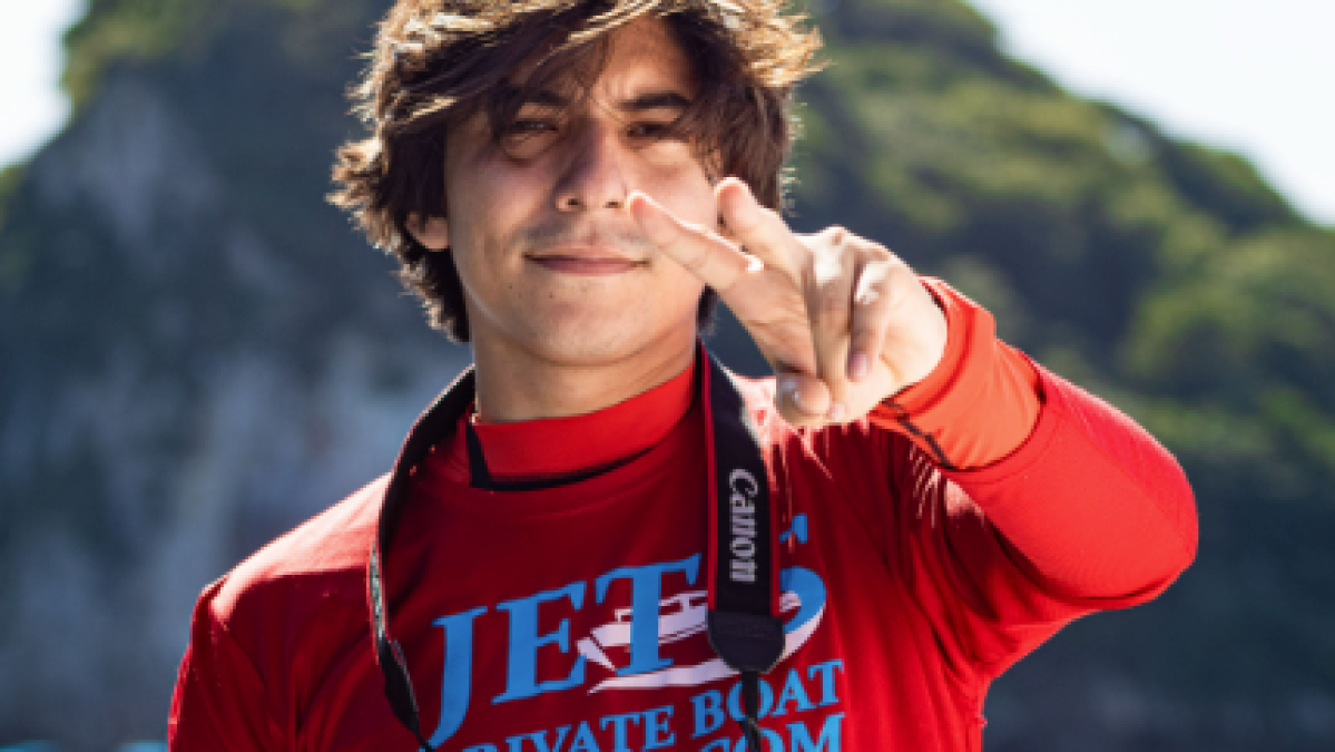 a person holding a cell phone