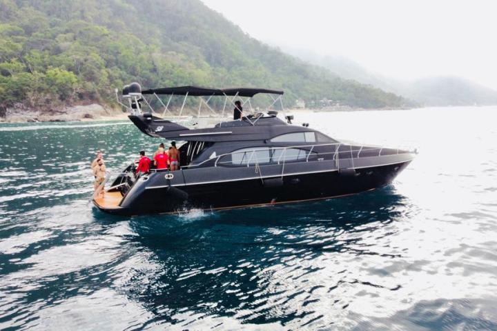 a small boat in a body of water