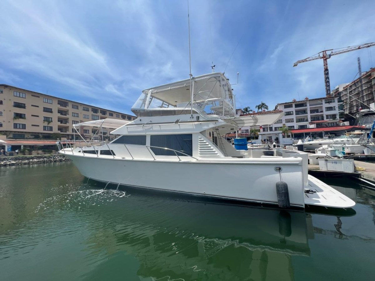 a small boat in a large body of water