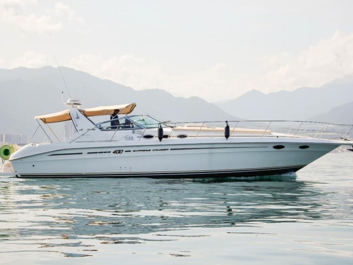 a small boat in a body of water