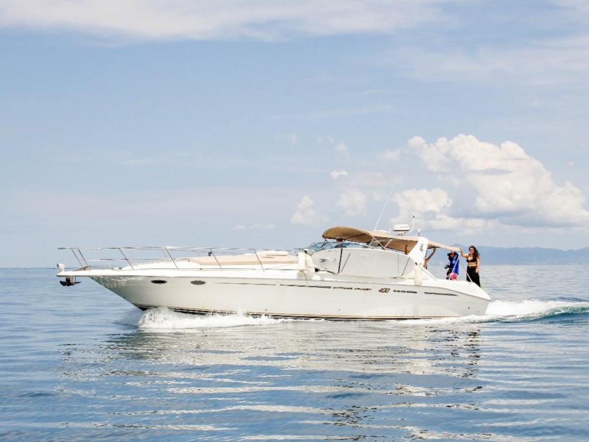 a small boat in a body of water