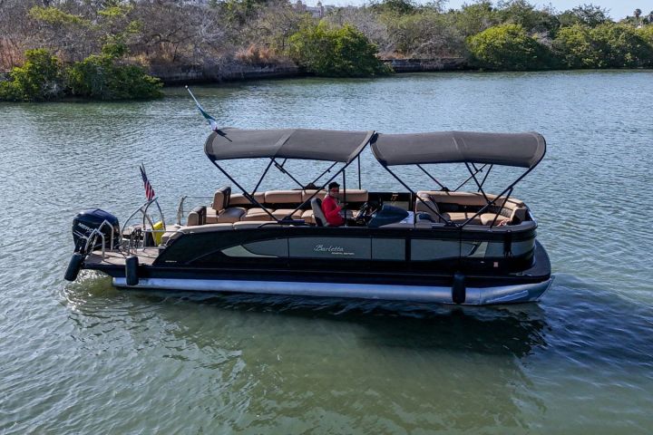a small boat in a body of water