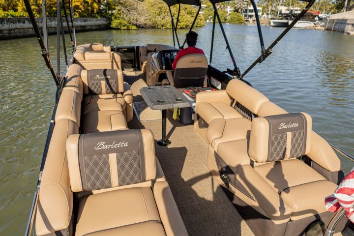 a small boat in a body of water